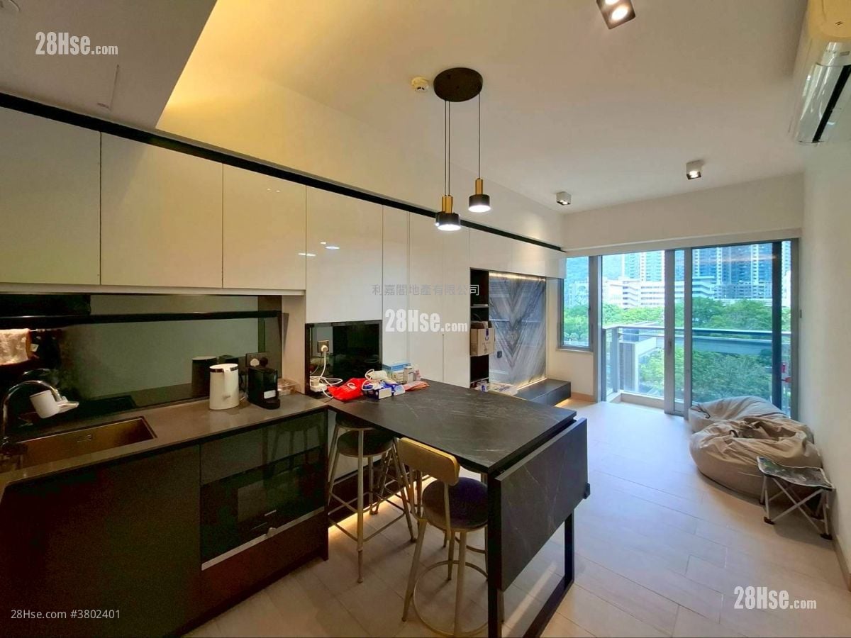 东环 租盘 2 房 484 平方尺