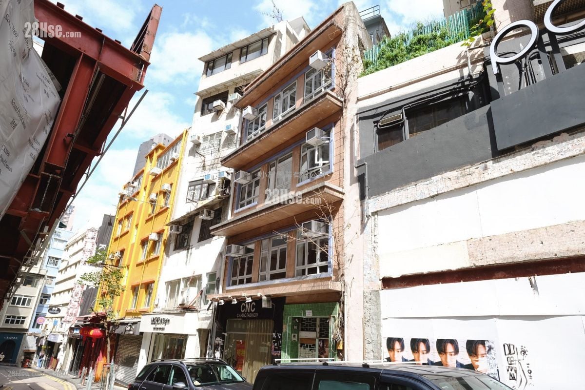 大厦外观: 伊利近街24号 租盘 1 房 , 1 浴室 200 平方尺