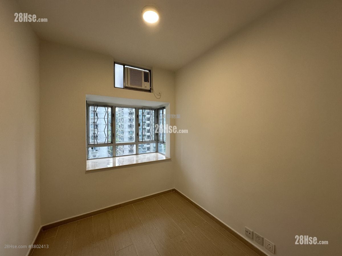 master room: City One Shatin Sell 2 Bedrooms 304 ft²