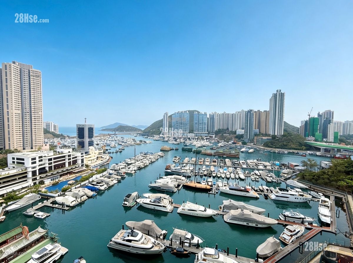 Marinella Sell 3 Bedrooms 1,268 ft²