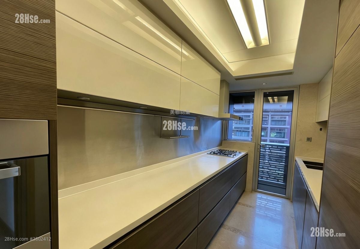 Marinella Sell 3 Bedrooms 1,268 ft²