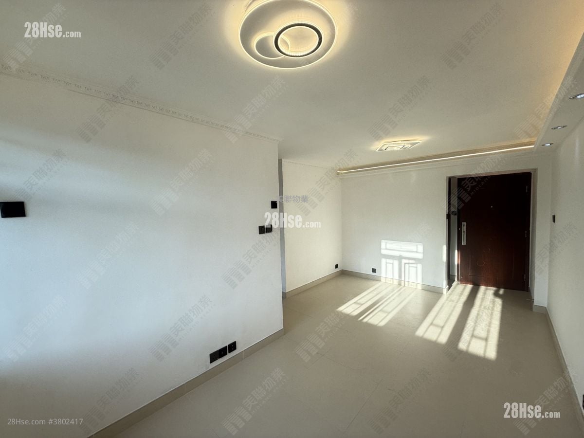 兆康苑 售盘 2 房 429 平方尺