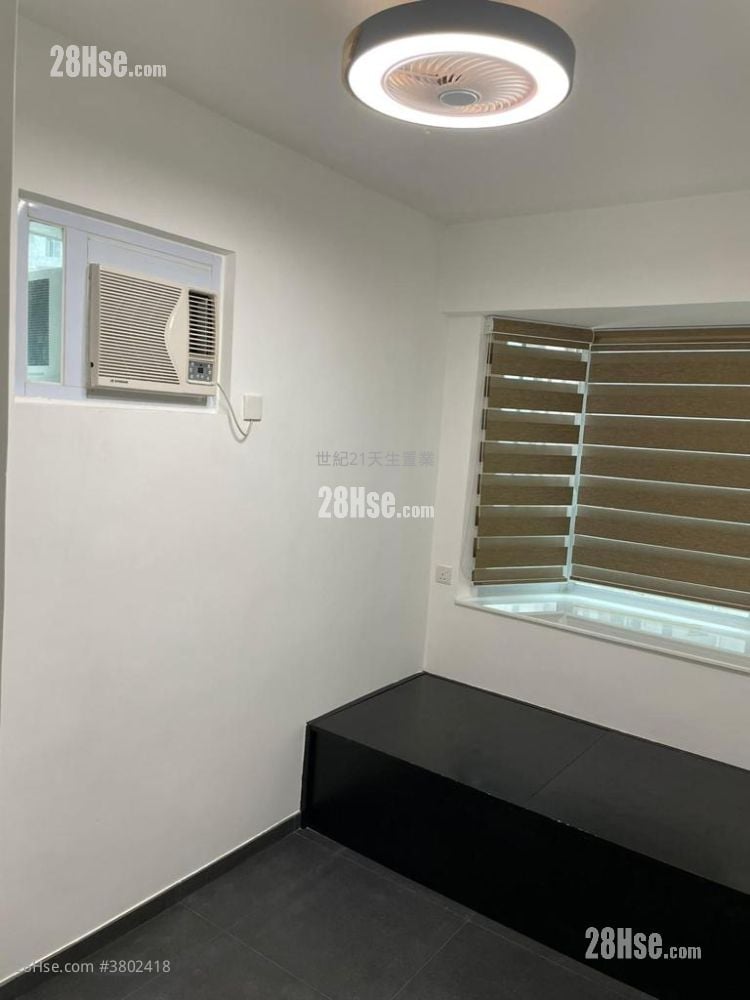 Seaview Garden Rental 2 Bedrooms , 1 Bathroom 582 ft²