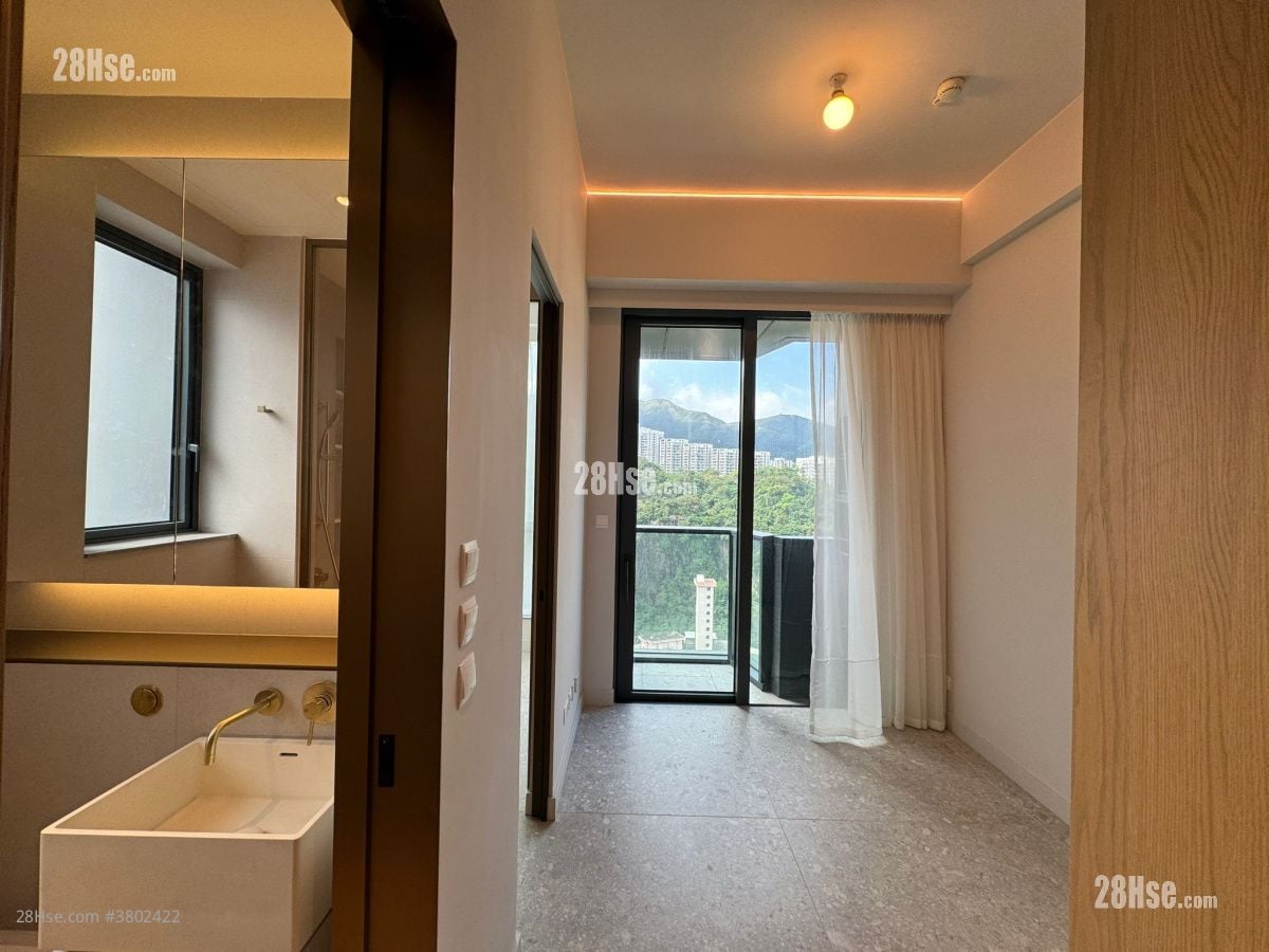 The Holborn Rental 1 Bedroom , 1 Bathroom 256 ft²