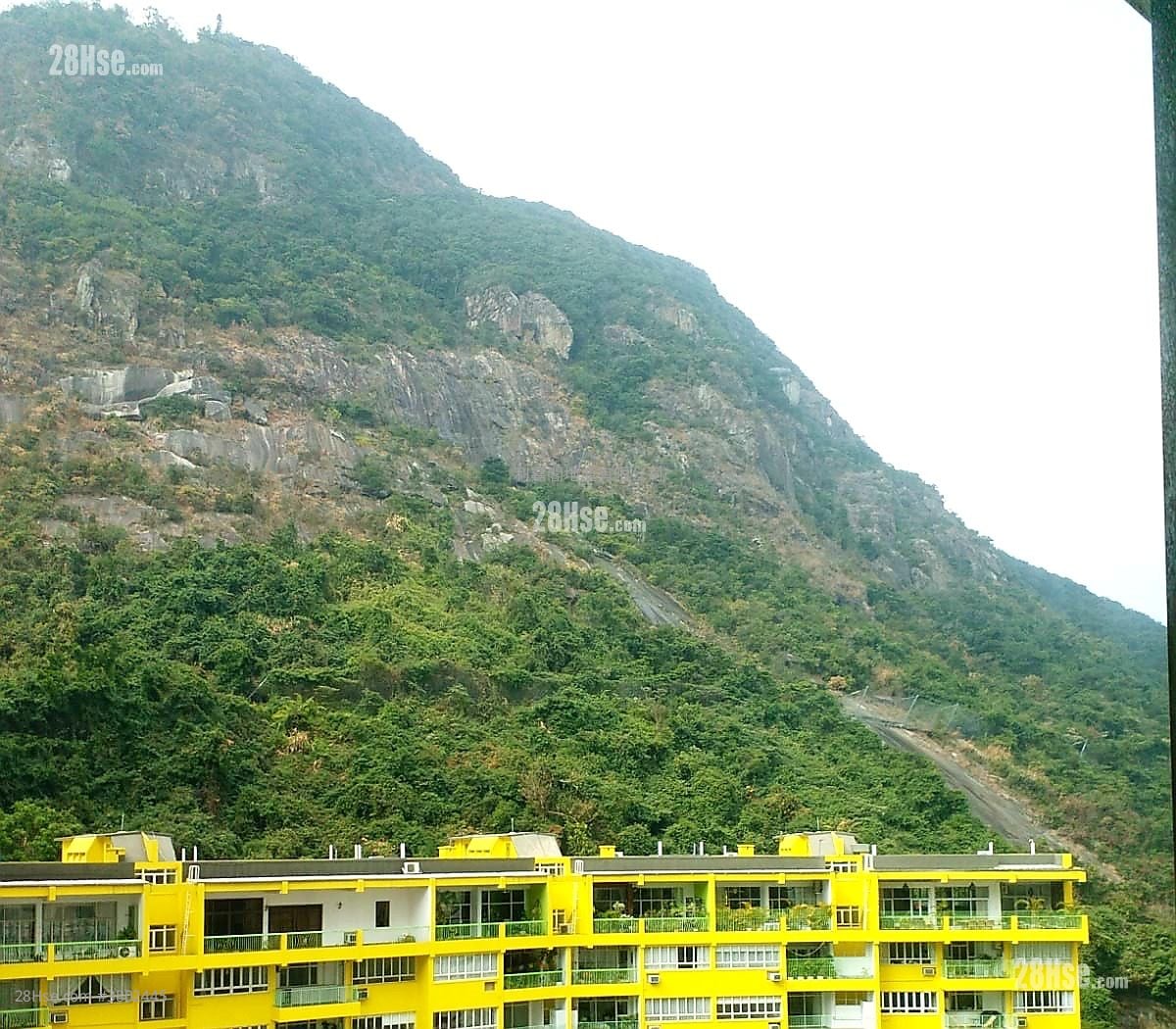 Conduit Tower Sell 3 Bedrooms , 2 Bathrooms 705 ft²