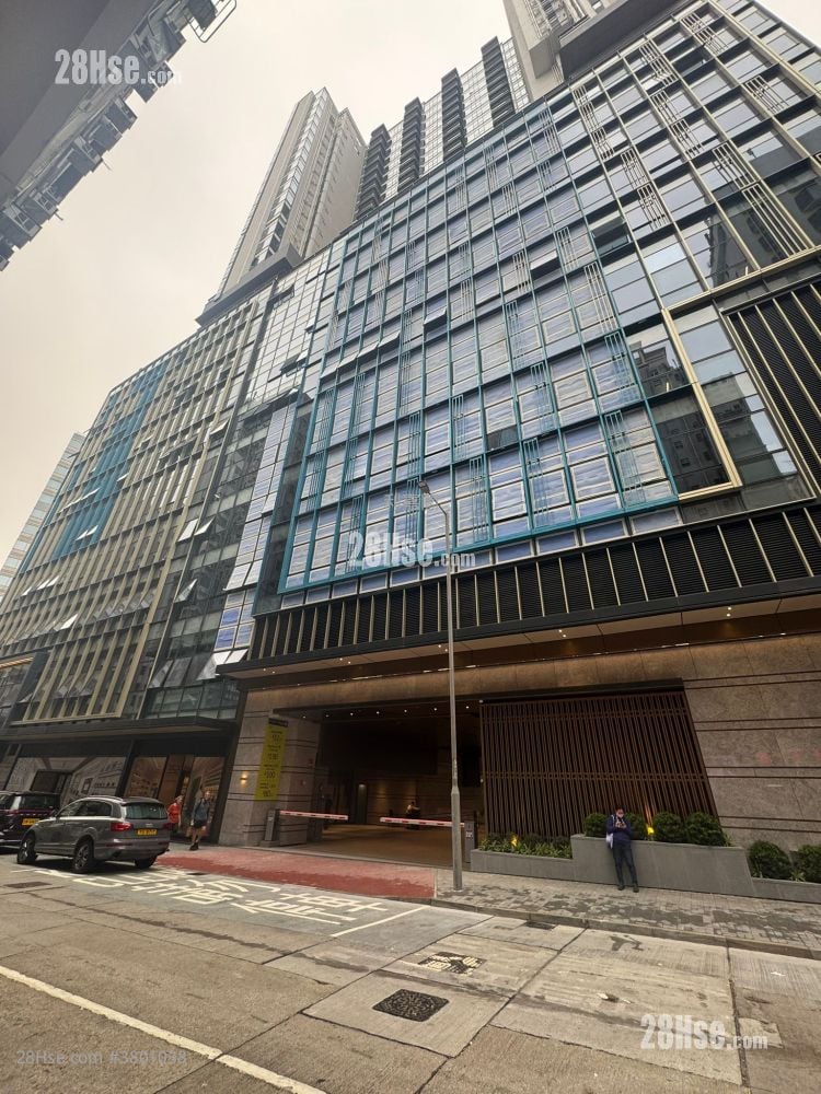 高临 售盘 1 房 , 1 浴室 272 平方尺