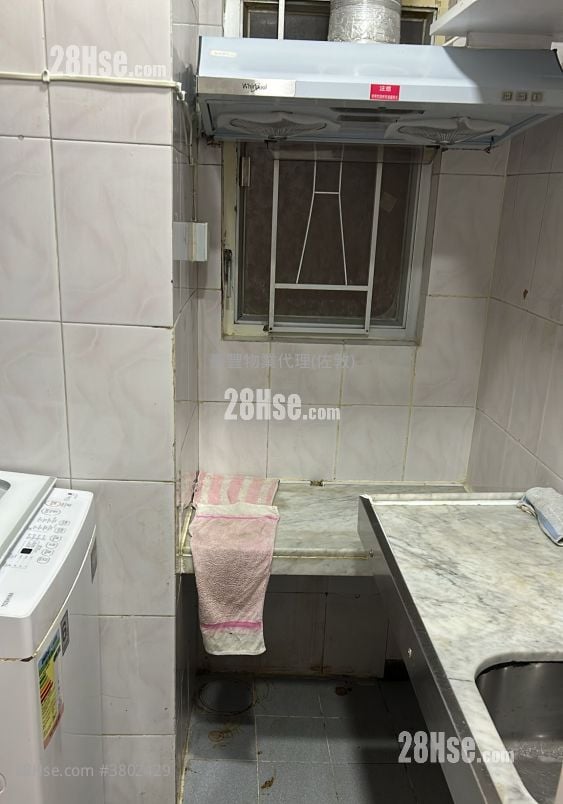 公园大厦 租盘 2 房 , 1 浴室 425 平方尺