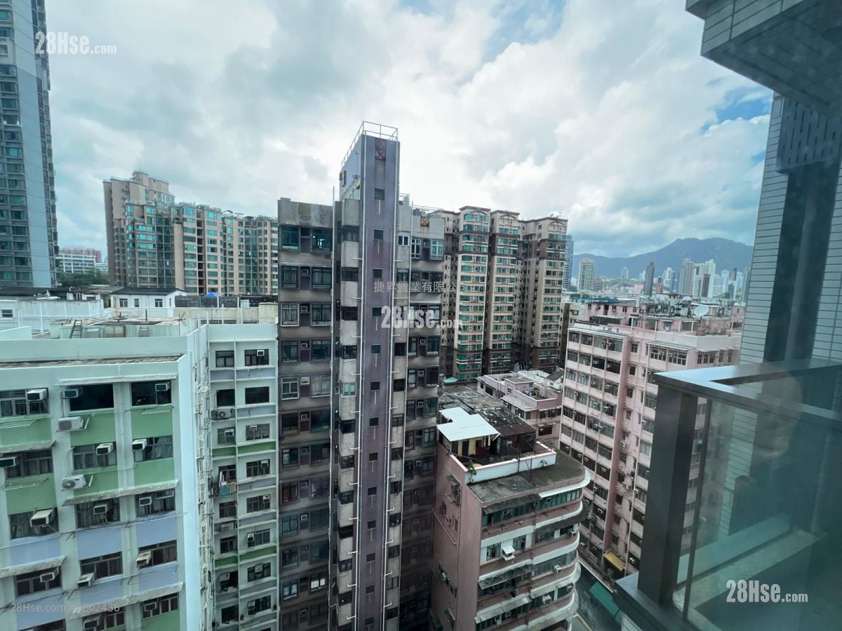 Downtown 38 售盘 1 房 , 1 浴室 301 平方尺