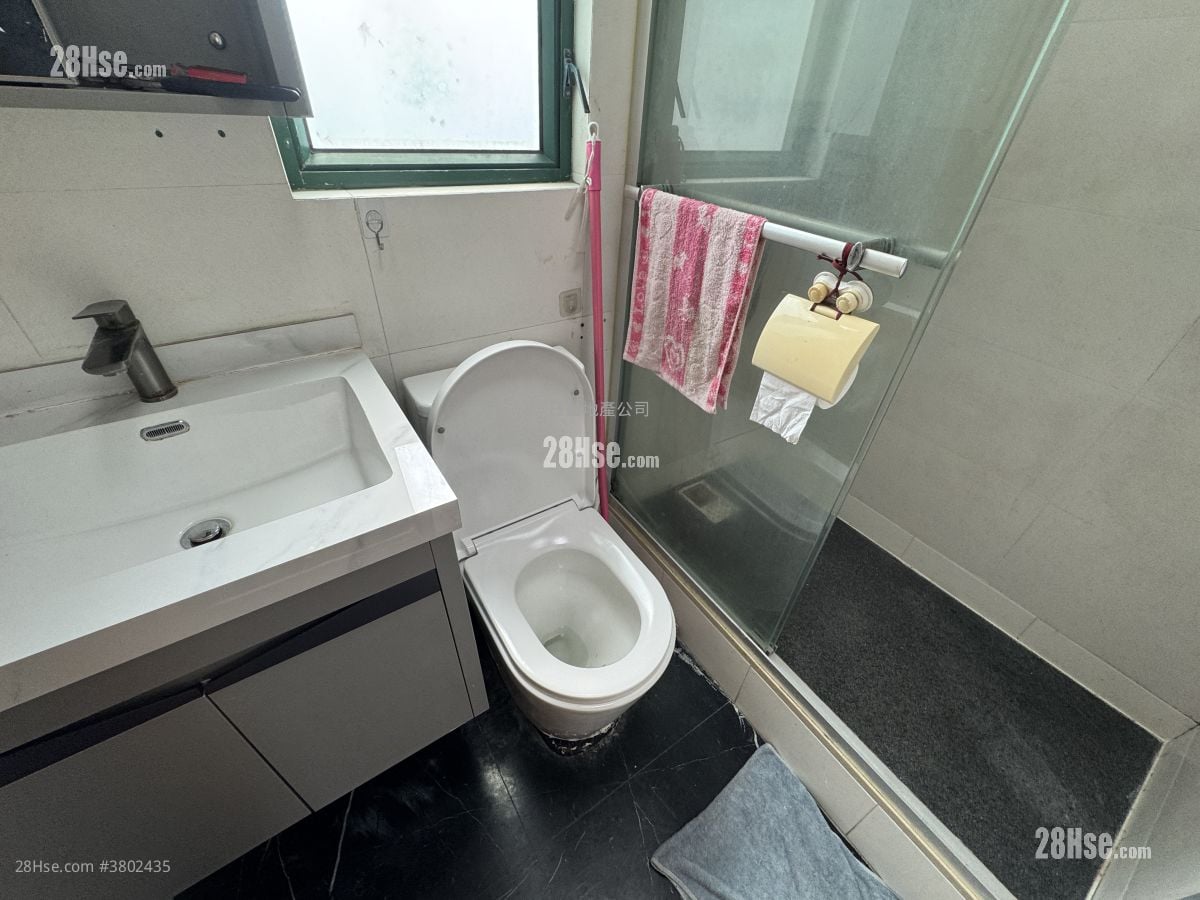 米兰轩 租盘 2 房 , 1 浴室 316 平方尺