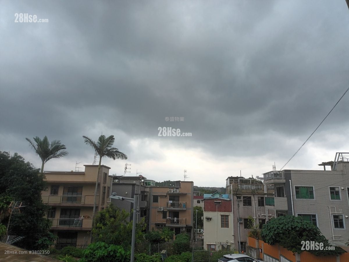 Village Rental 3 Bedrooms , 1 Bathroom