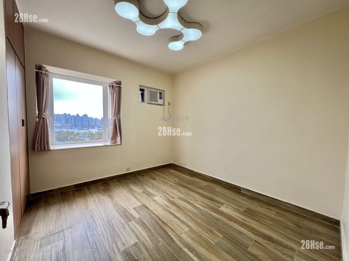 Dragon Villa Rental 2 Bedrooms , 1 Bathroom 1,342 ft²