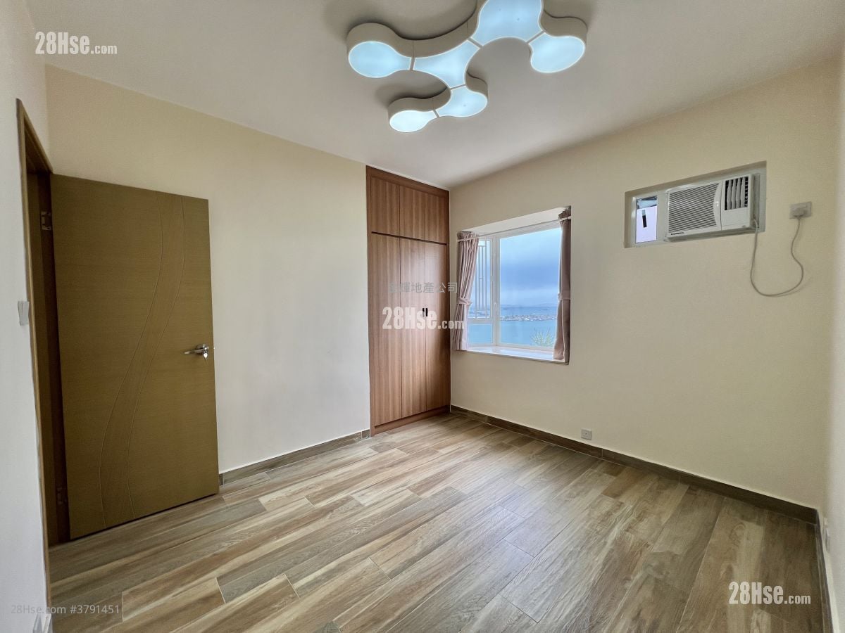 Dragon Villa Rental 2 Bedrooms , 1 Bathroom 1,342 ft²