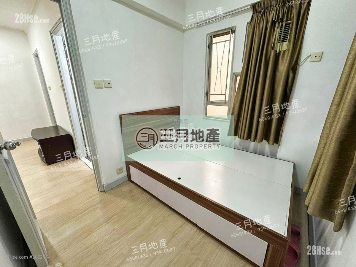 睡房 2: 旺角广场 售盘 2 房 , 1 浴室 333 平方尺