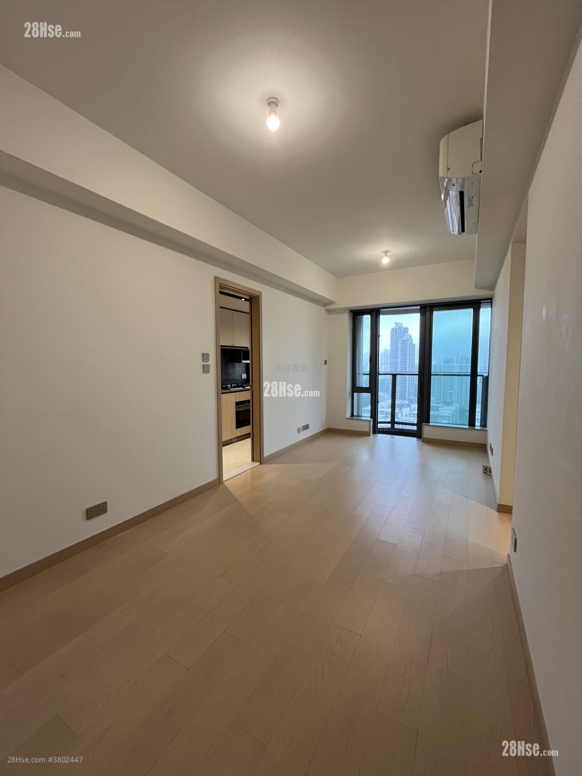 嘉峯汇 租盘 2 房 , 2 浴室 516 平方尺