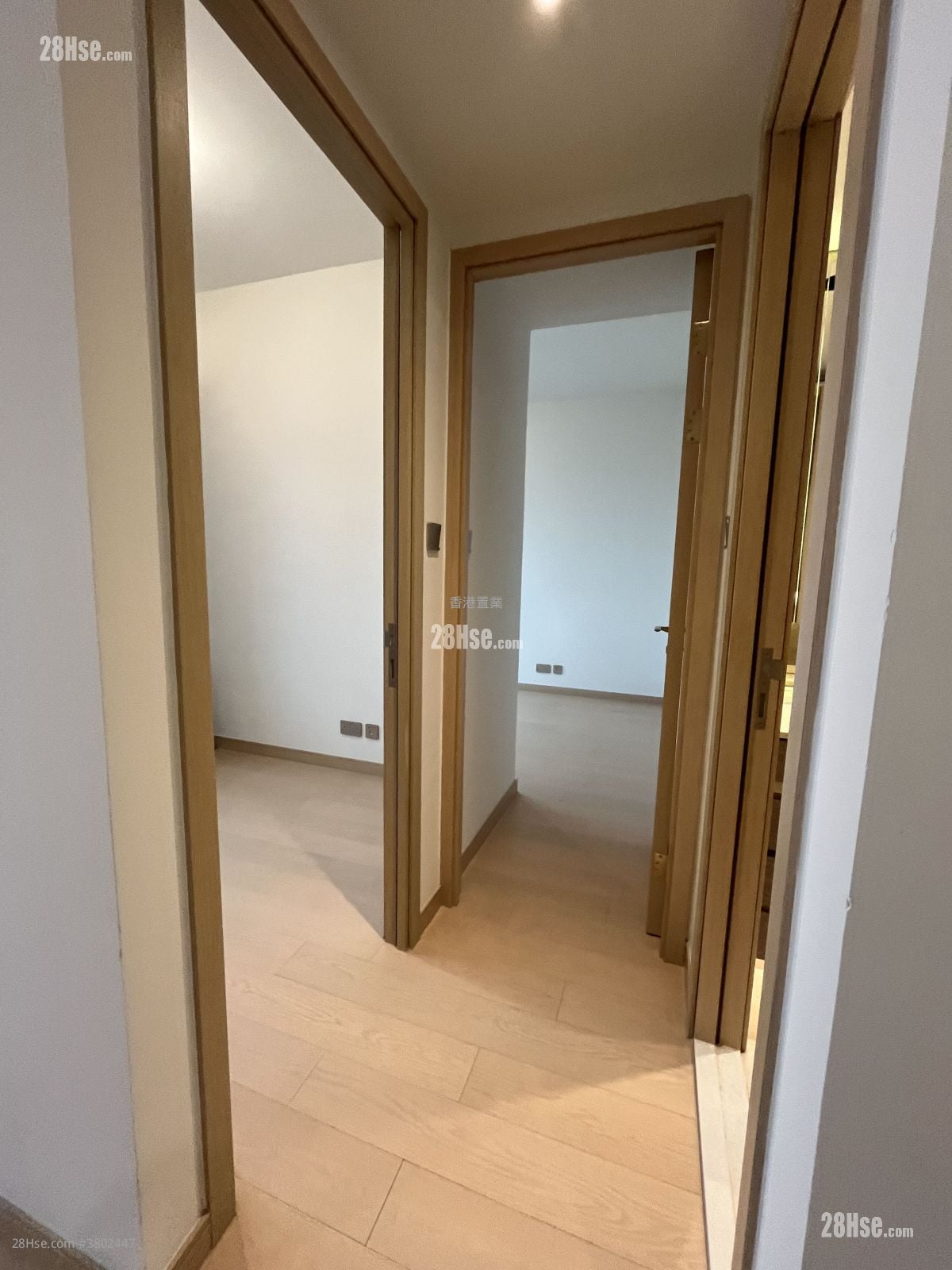 嘉峯汇 租盘 2 房 , 2 浴室 516 平方尺