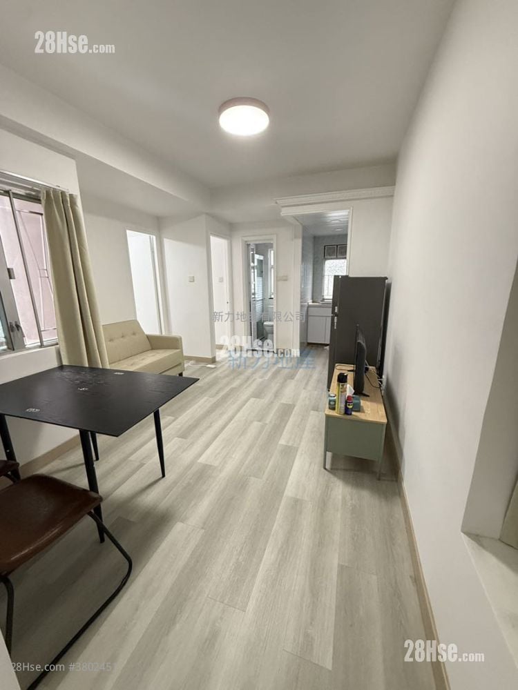 花园城 租盘 2 房 , 1 浴室 350 平方尺