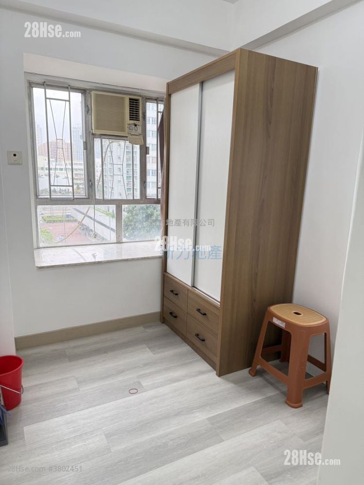 花园城 租盘 2 房 , 1 浴室 350 平方尺