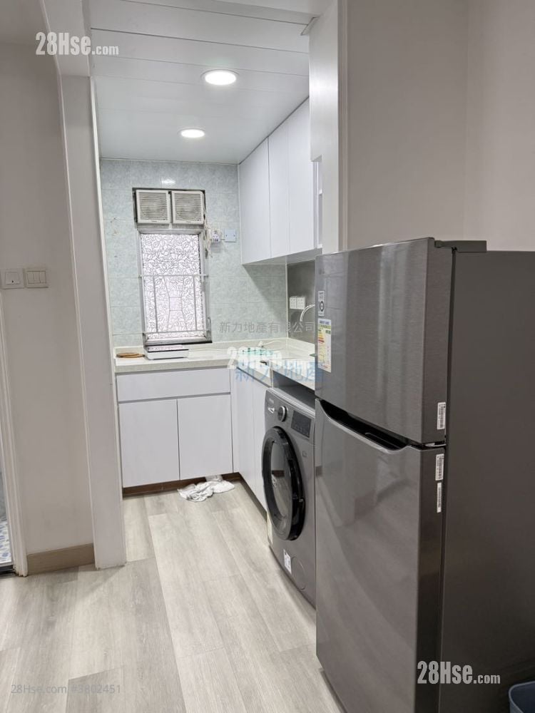 花园城 租盘 2 房 , 1 浴室 350 平方尺