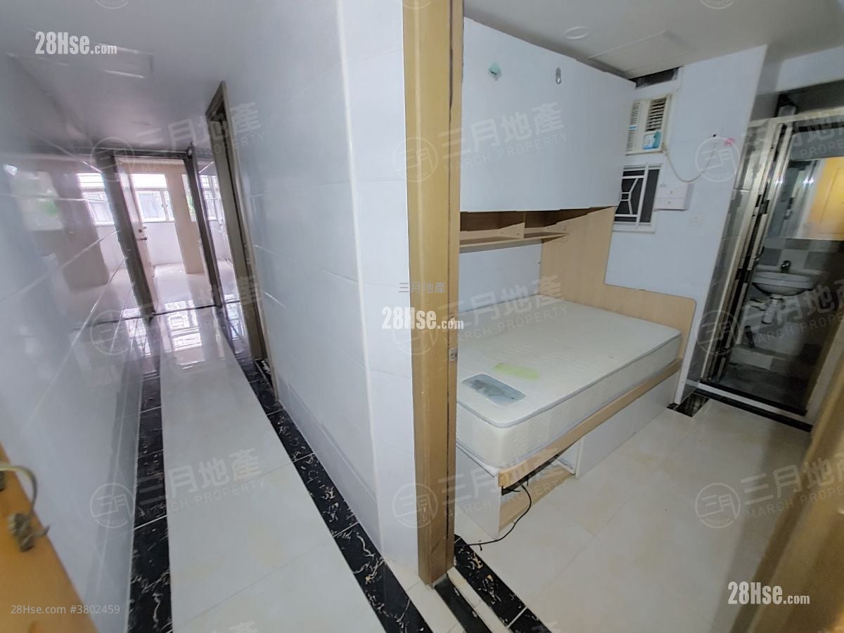 9-23 Hak Po Street Sell 4 Bedrooms , 4 Bathrooms 618 ft²