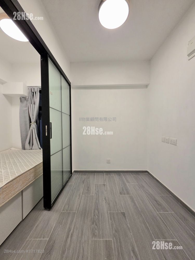 Kim Tak Building Rental 1 Bedroom , 1 Bathroom 150 ft²