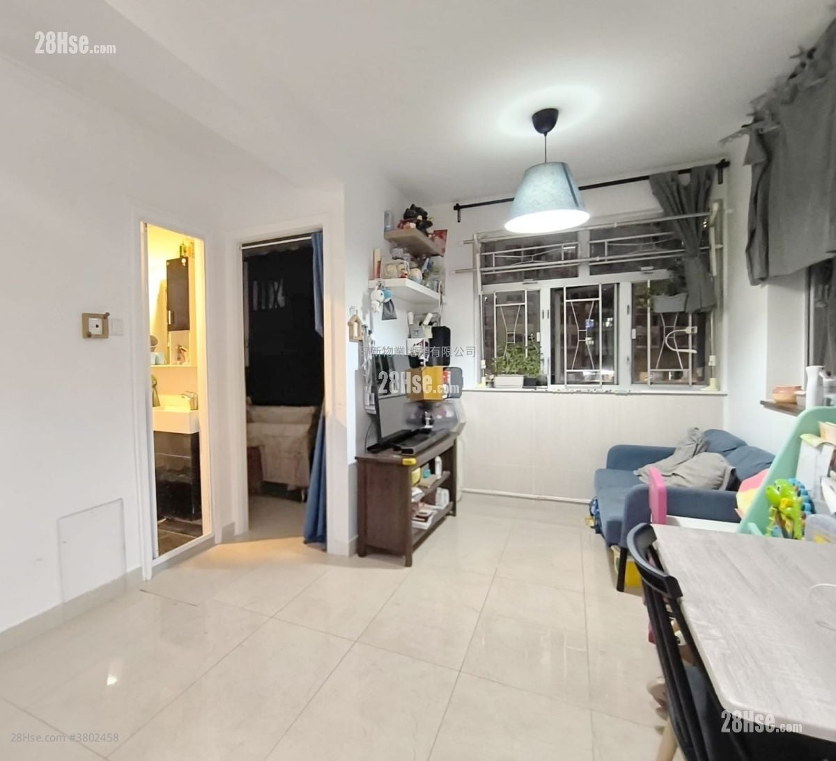 Tsuen Wan Centre Rental 1 Bedroom , 1 Bathroom 324 ft²