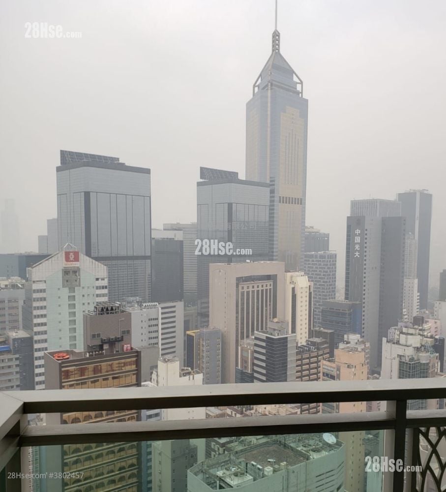 York Place Rental 3 Bedrooms , 2 Bathrooms 777 ft²