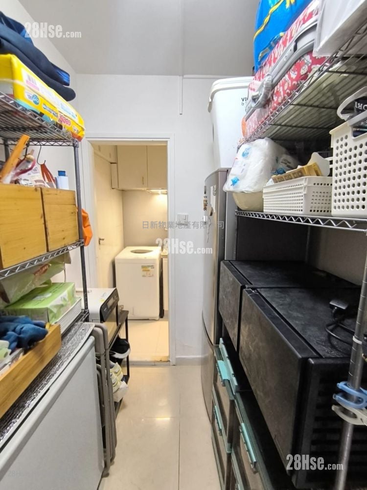 Tsuen Wan Centre Rental 1 Bedroom , 1 Bathroom 324 ft²
