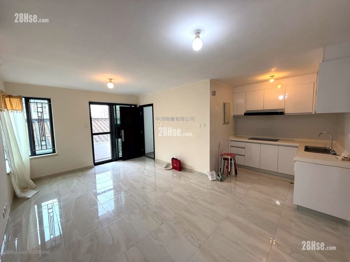 living room: Village Rental 2 Bedrooms , 1 Bathroom