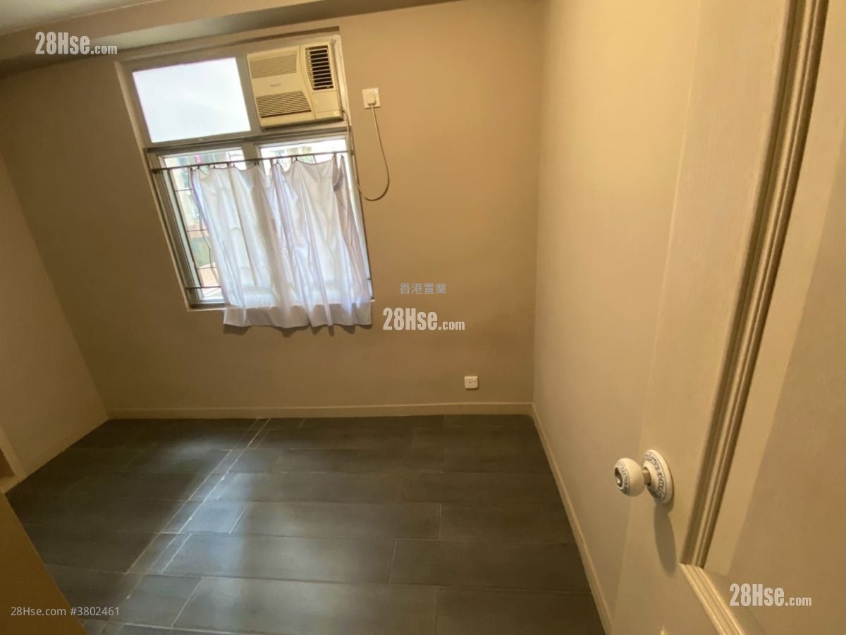 Mei Foo Sun Chuen Rental 2 Bedrooms , 2 Bathrooms 752 ft²