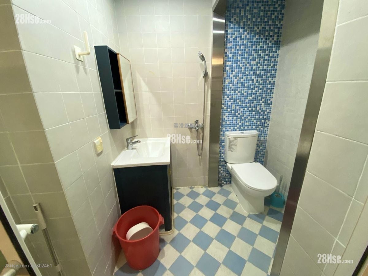 Mei Foo Sun Chuen Rental 2 Bedrooms , 2 Bathrooms 752 ft²