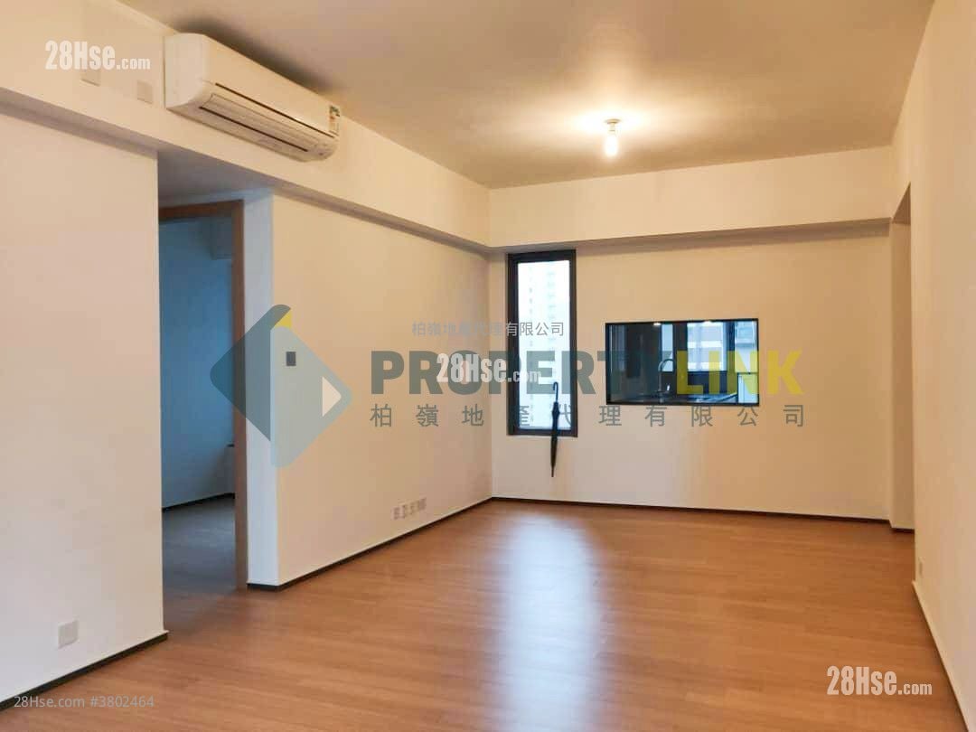 Arezzo Rental 3 Bedrooms , 2 Bathrooms 1,314 ft²