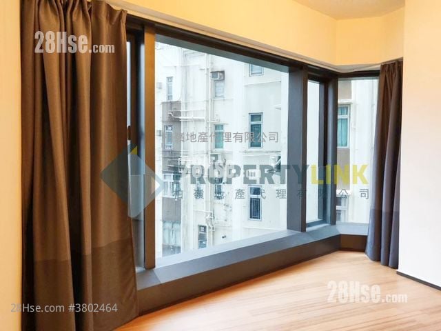 Arezzo Rental 3 Bedrooms , 2 Bathrooms 1,314 ft²