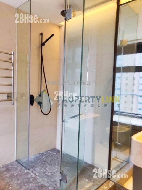 Arezzo Rental 3 Bedrooms , 2 Bathrooms 1,314 ft²