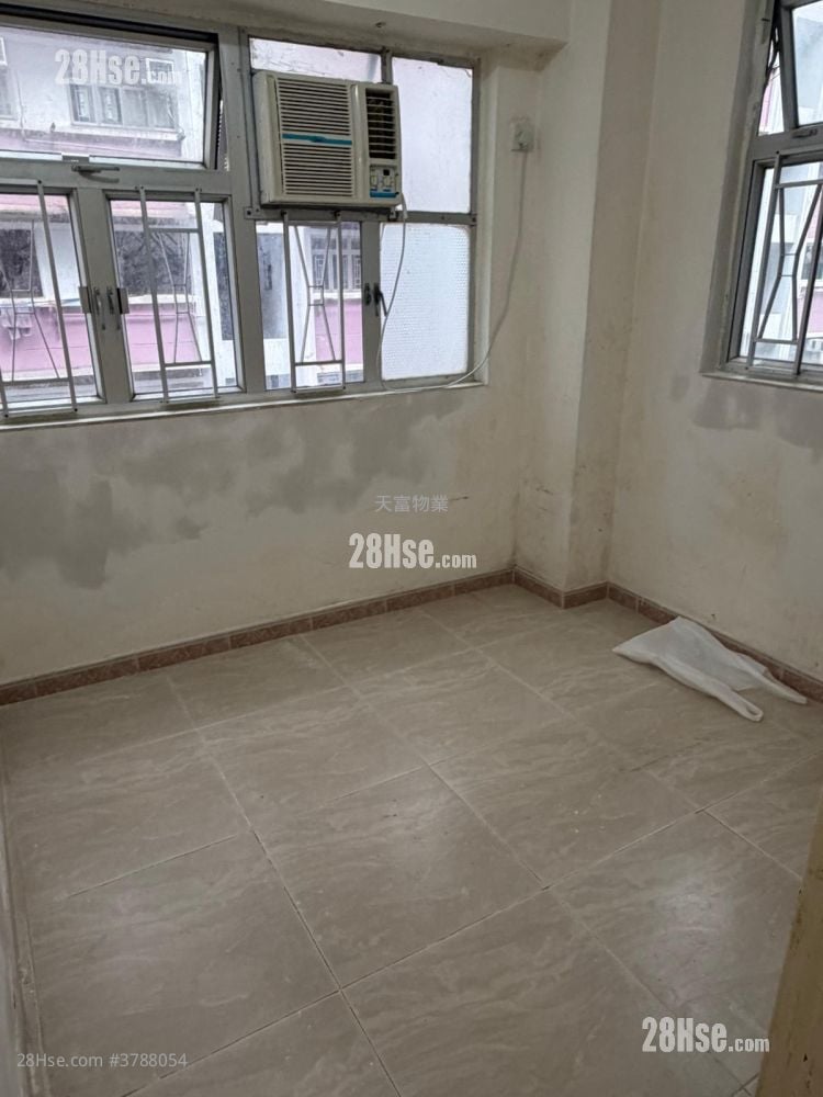 Loong King Mansion Rental 2 Bedrooms , 1 Bathroom 386 ft²