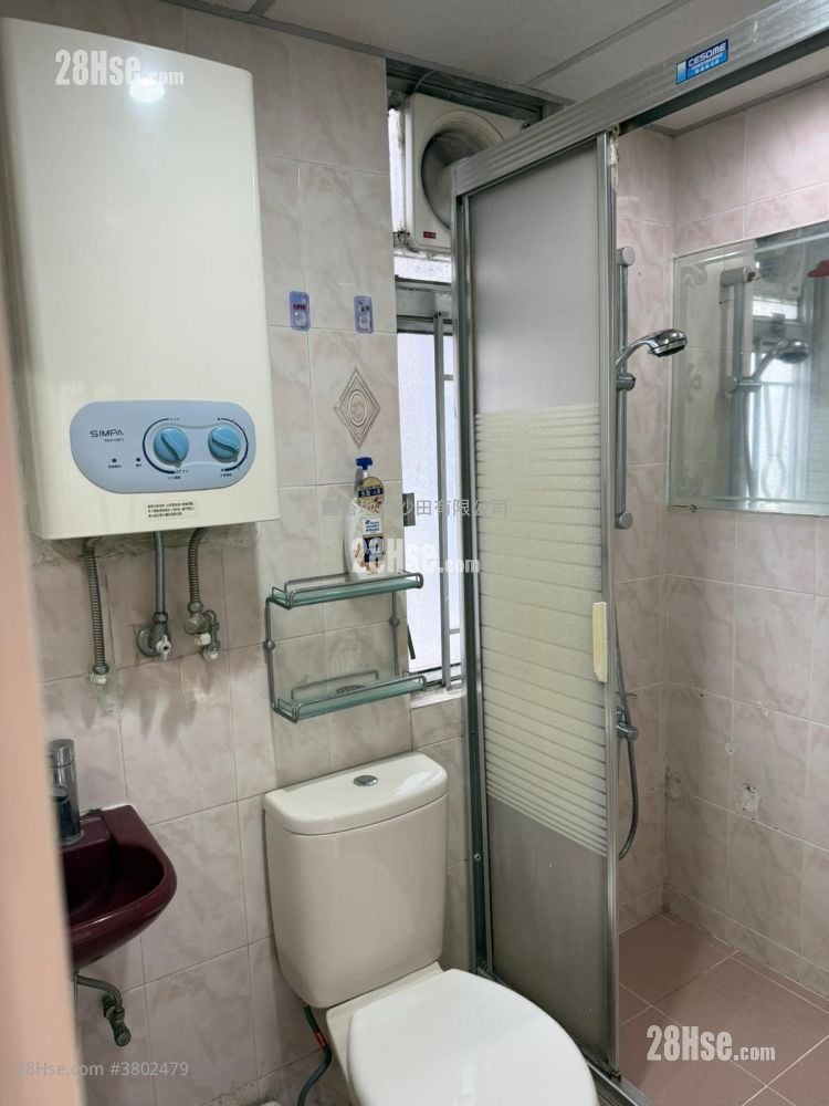 金狮花园 租盘 1 房 , 1 浴室 307 平方尺