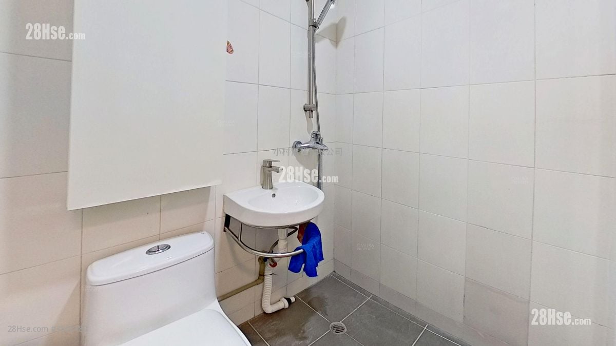 浴室: 苏杭街138号 租盘 开放式间隔 , 1 浴室 200 平方尺