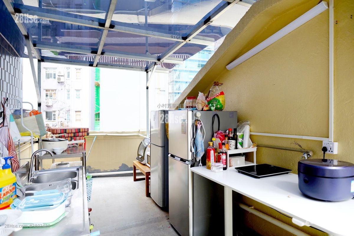 天台: 苏杭街138号 租盘 开放式间隔 , 1 浴室 200 平方尺