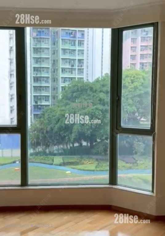 Vista Paradiso Sell 3 Bedrooms , 2 Bathrooms 870 ft²