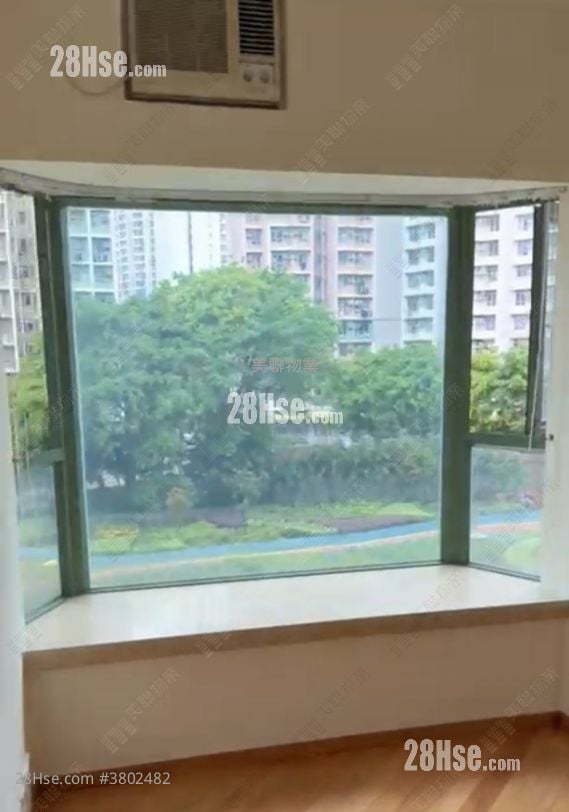 Vista Paradiso Sell 3 Bedrooms , 2 Bathrooms 870 ft²