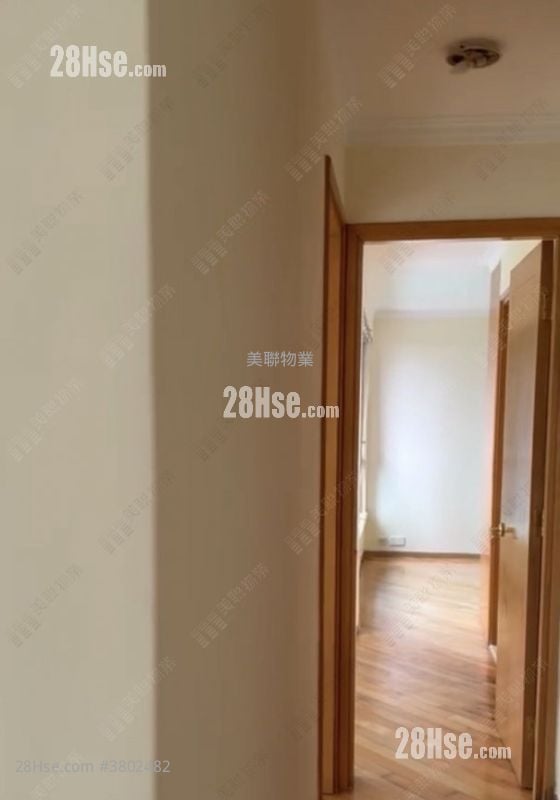 Vista Paradiso Sell 3 Bedrooms , 2 Bathrooms 870 ft²