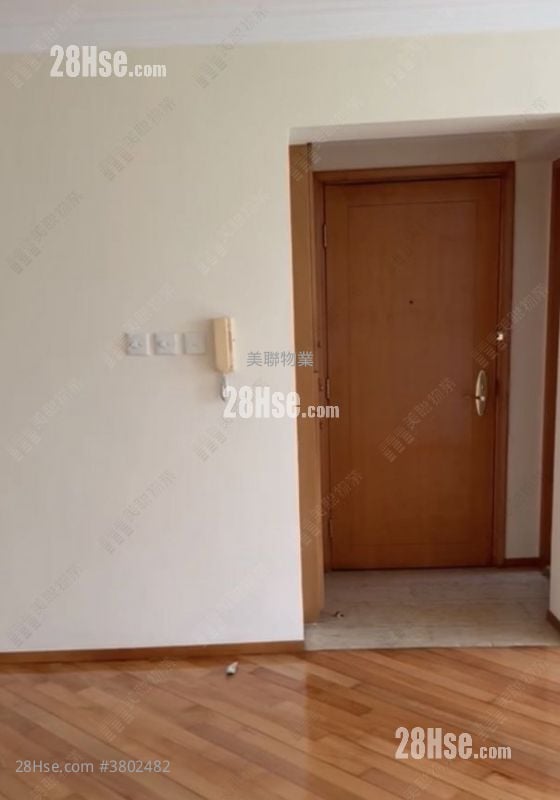 Vista Paradiso Sell 3 Bedrooms , 2 Bathrooms 870 ft²