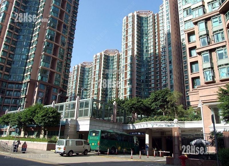 Vista Paradiso Sell 3 Bedrooms , 2 Bathrooms 870 ft²