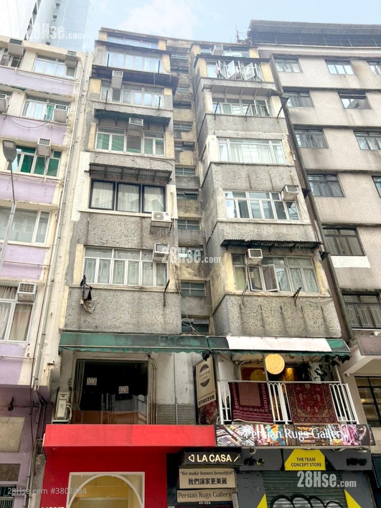 大厦外观: 荷李活道42-42A号 租盘 1 房 , 1 浴室 397 平方尺