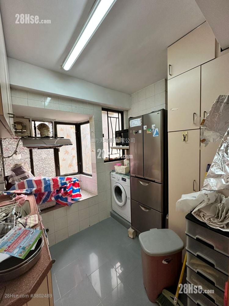 Belair Gardens Sell 3 Bedrooms , 1 Bathroom 670 ft²