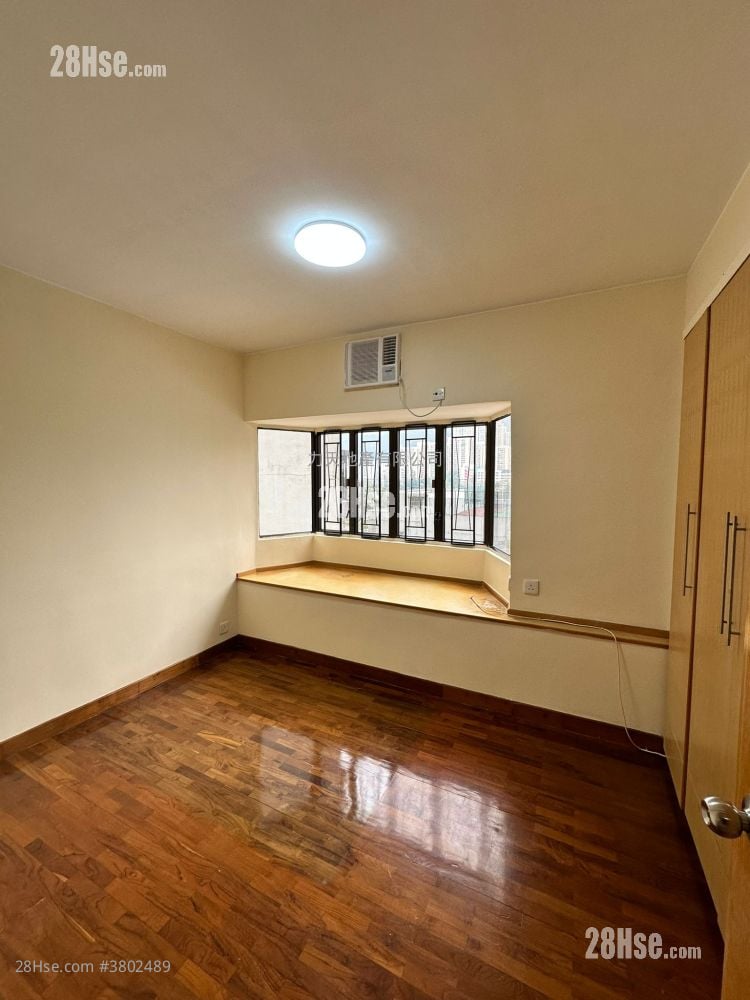 Belair Gardens Sell 3 Bedrooms , 1 Bathroom 670 ft²