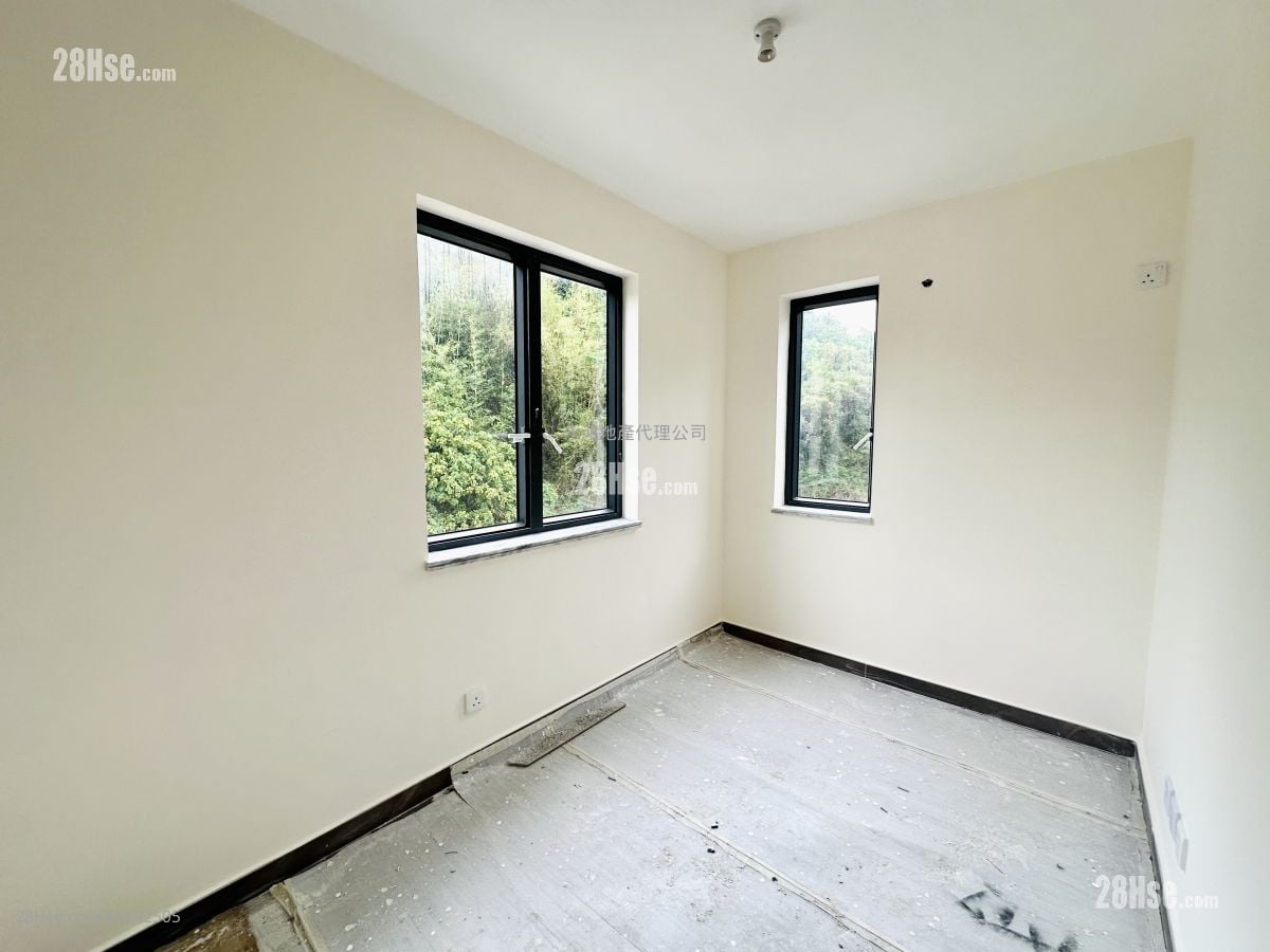 村屋 售盘 3 房 , 2 浴室