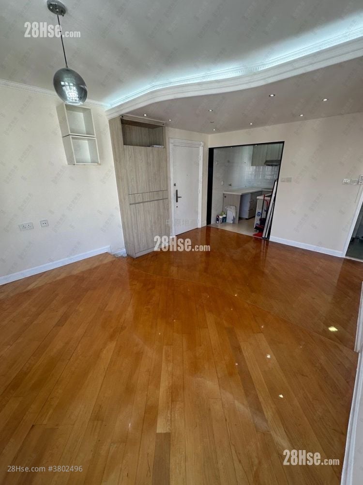 Tai Hing Gardens Sell 2 Bedrooms , 1 Bathroom 475 ft²