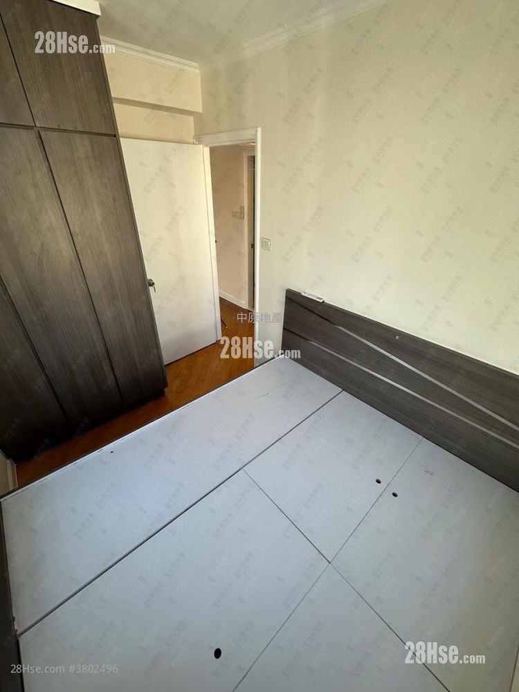 Tai Hing Gardens Sell 2 Bedrooms , 1 Bathroom 475 ft²