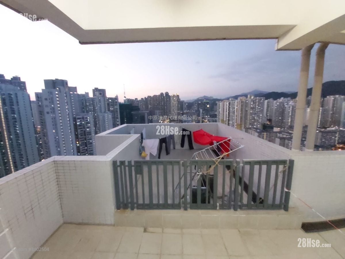 Astoria Crest Sell 1 Bedroom , 1 Bathroom 260 ft²