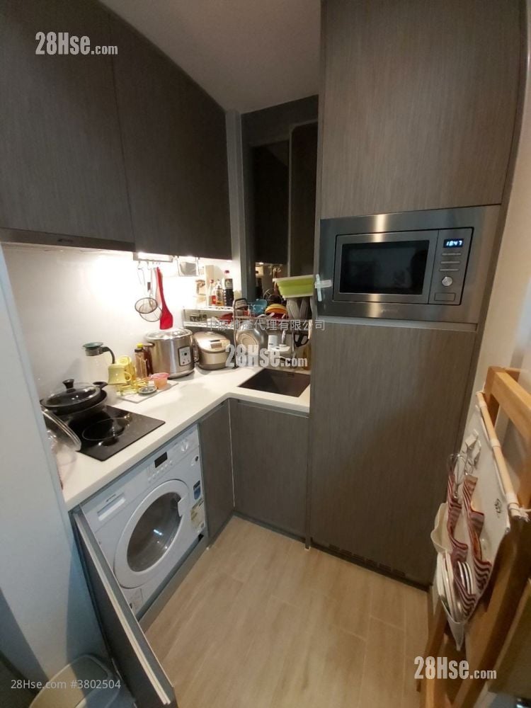 Astoria Crest Sell 1 Bedroom , 1 Bathroom 260 ft²